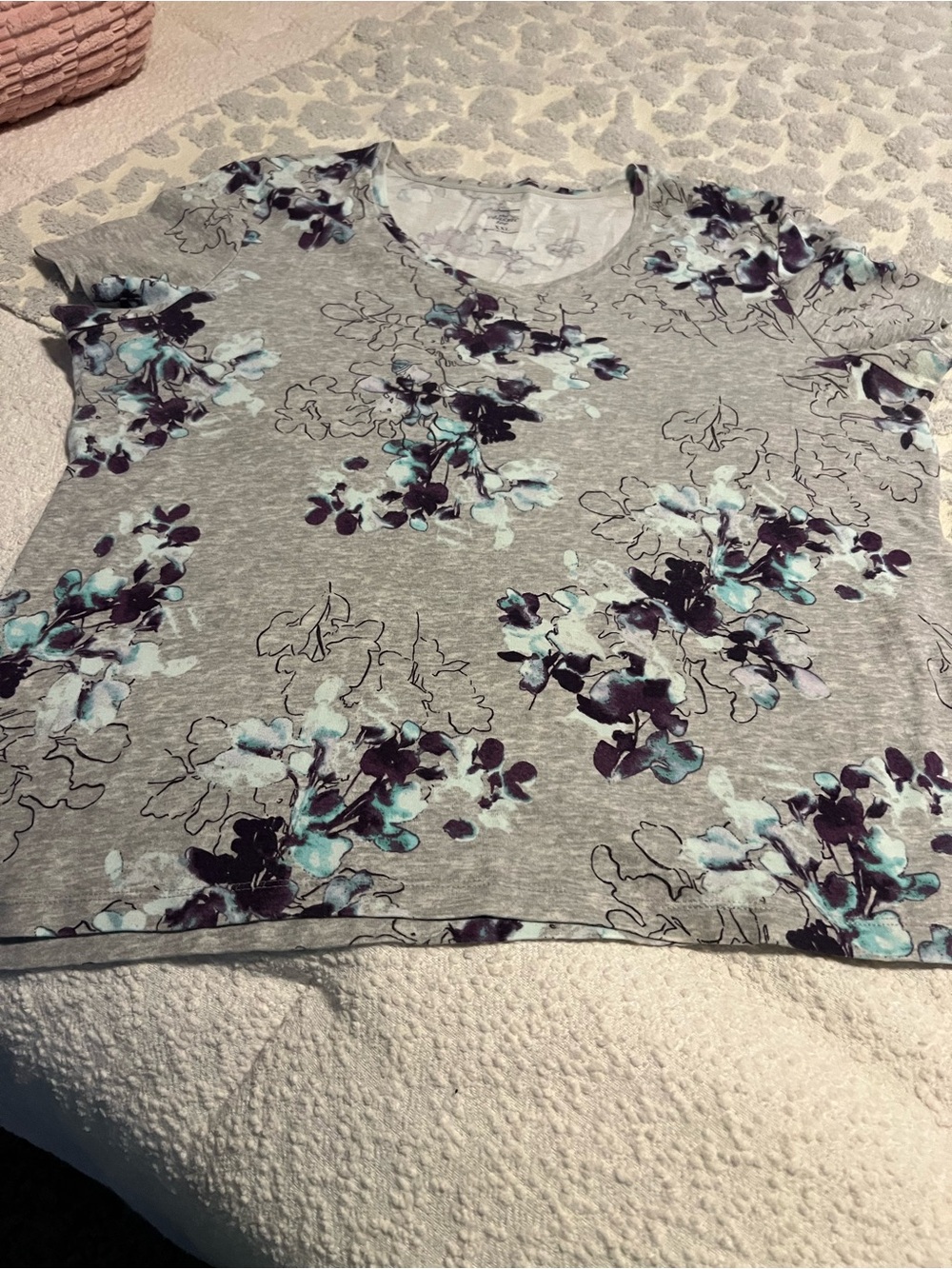 Women’s Grey Floral V-Neck Top - Light Blue & Purple